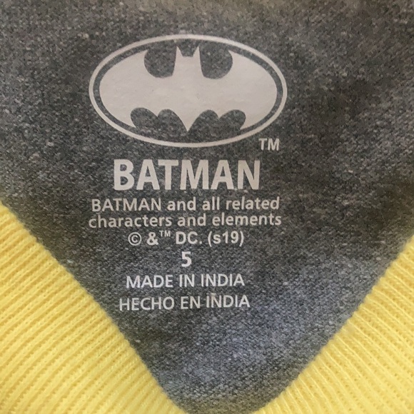 Batman short sleeve top.  New with tag. - Picture 3 of 5